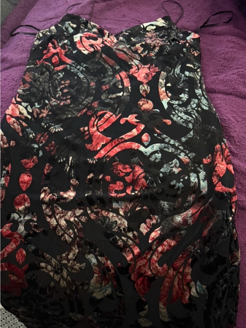 a'gaci Black Floral Print Midi Dress with Red and Teal Accents